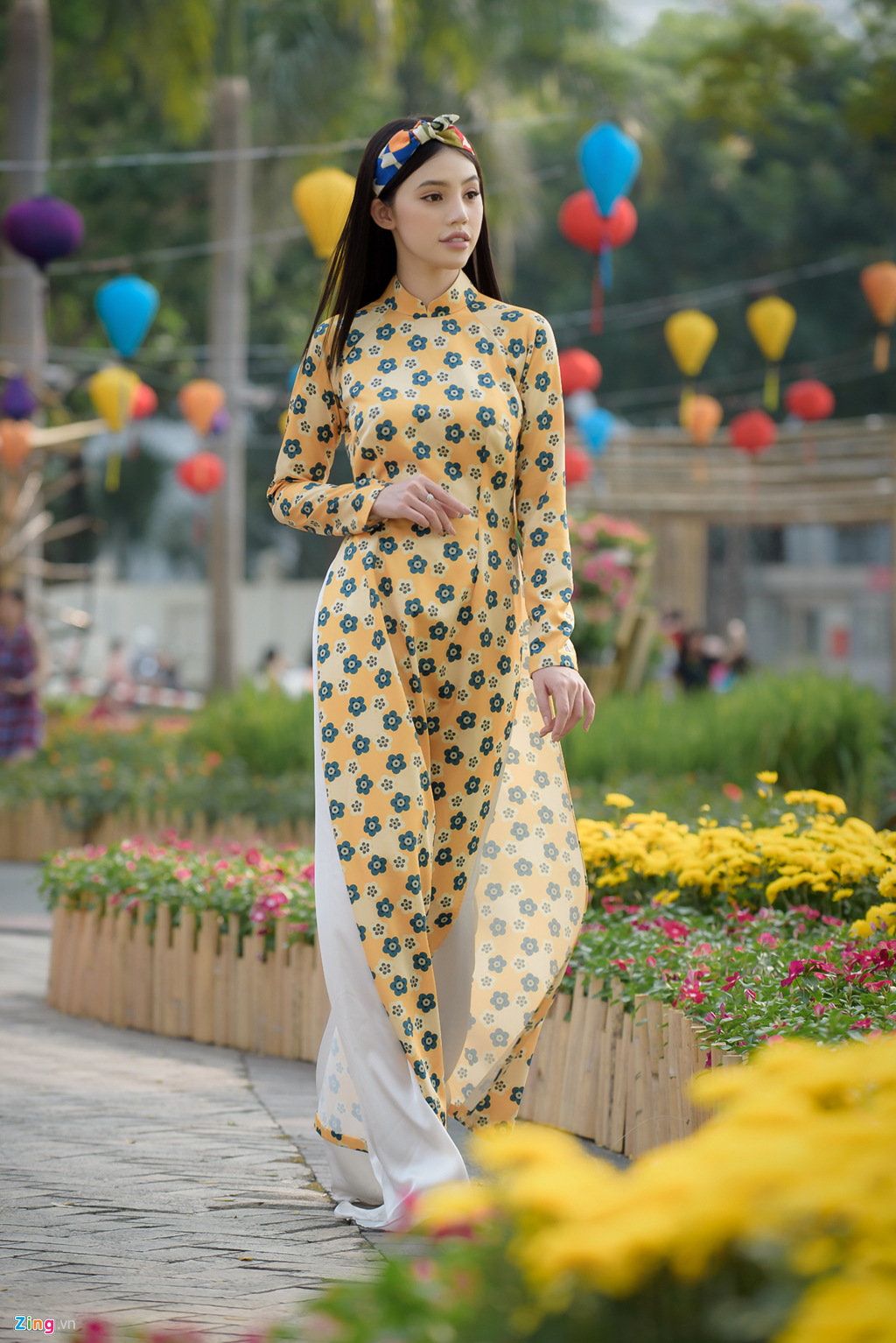 Nguoi dep Viet noi gi ve dien ao dai ngay mung 1 Tet? hinh anh 5